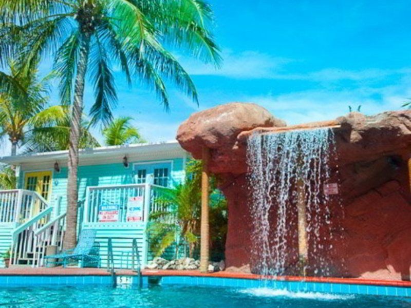 Lighthouse Resort: Inn & Suites Форт Майерс Бийч Екстериор снимка
