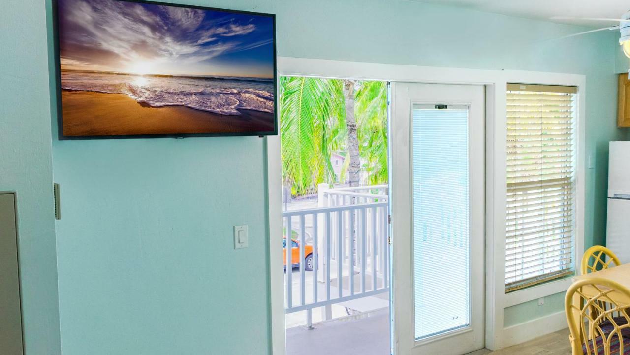 Lighthouse Resort: Inn & Suites Форт Майерс Бийч Екстериор снимка